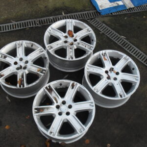 Set RR Evoque Velgen 8J x 19 ET45